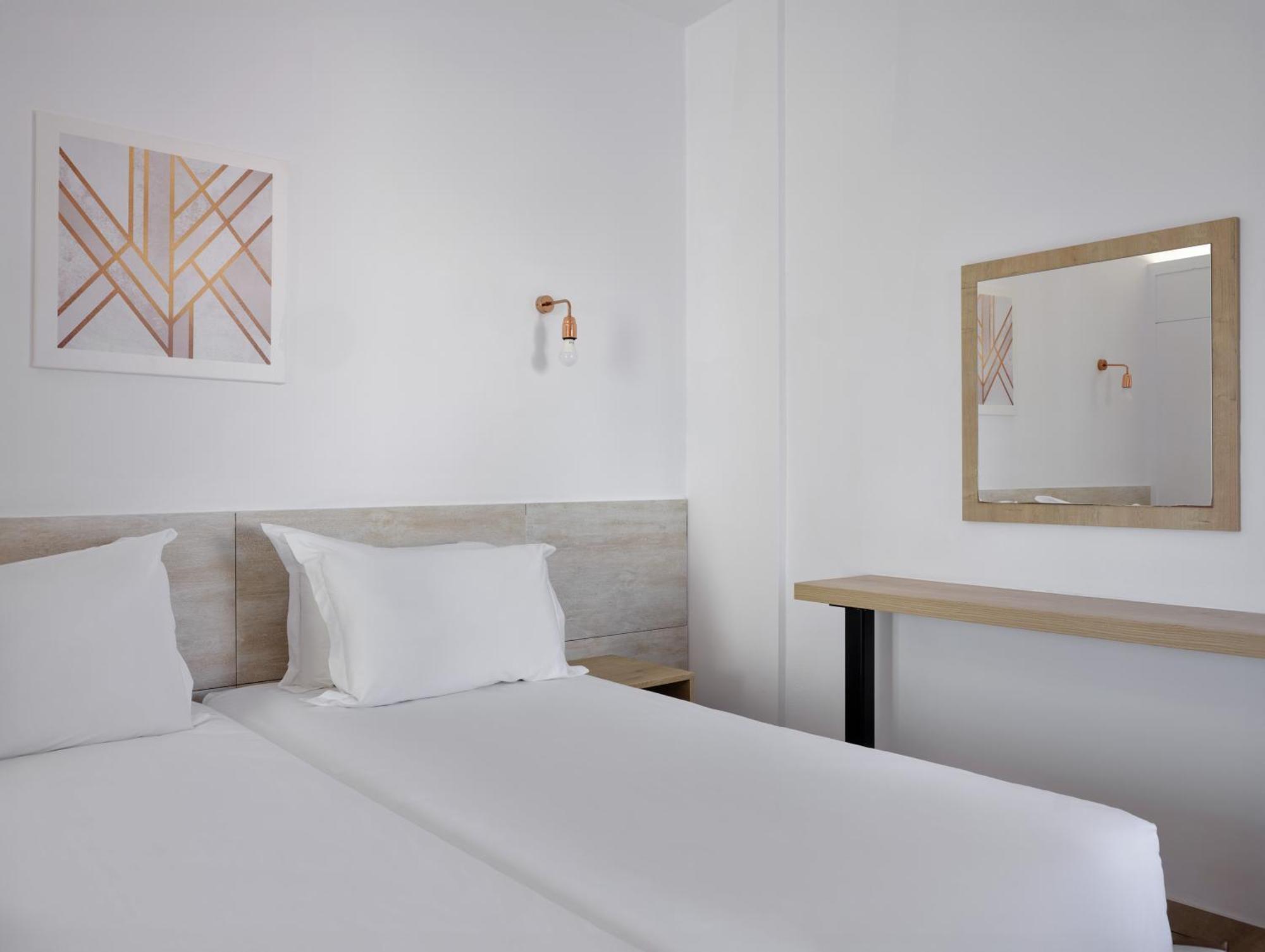 Semesteranläggning (resort) Panthea Village Water Park 4*
