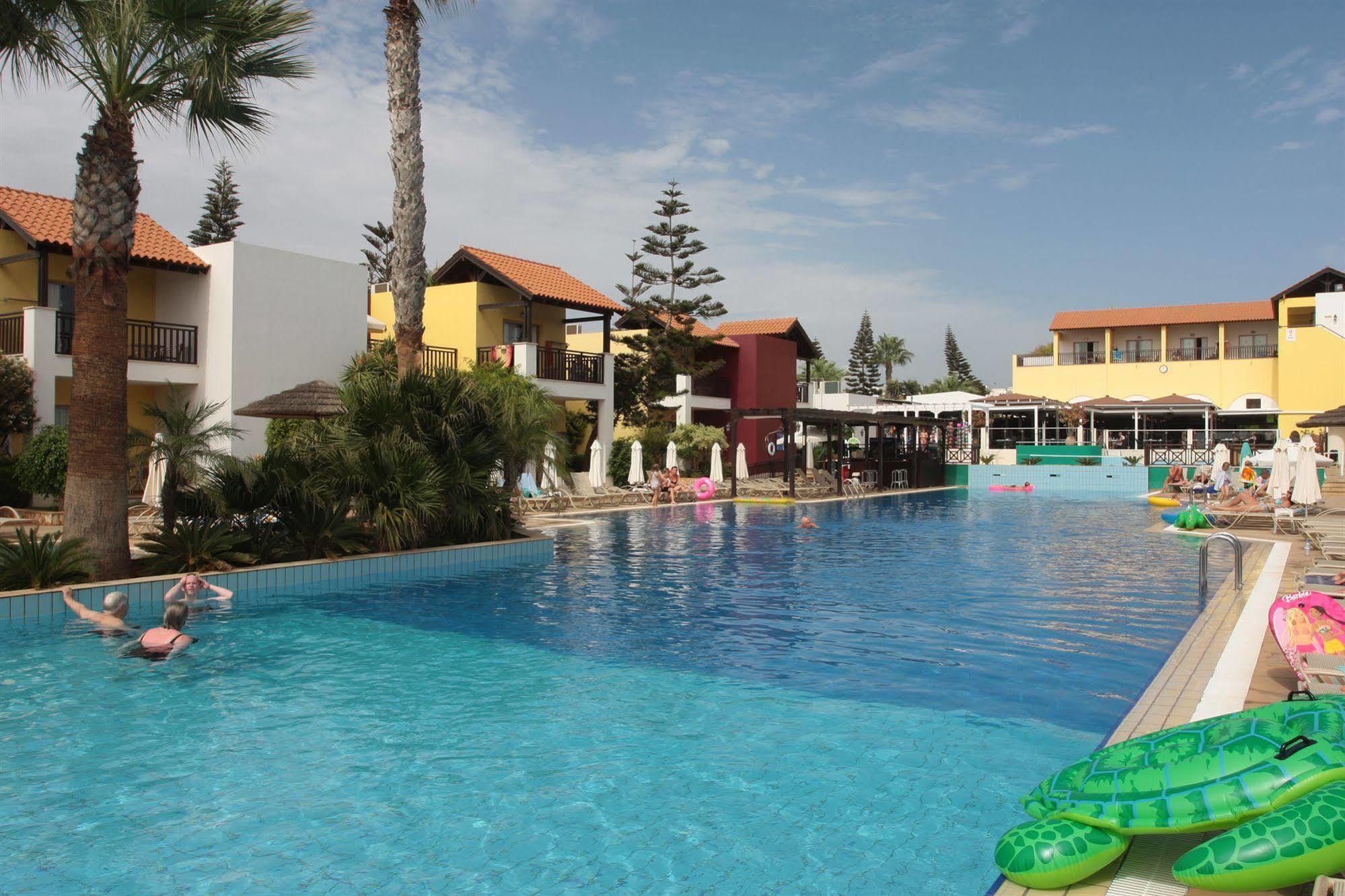 Semesteranläggning (resort) Panthea Village Water Park Ayia Napa