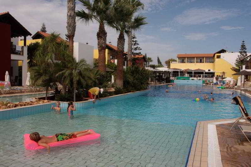 Semesteranläggning (resort) Panthea Village Water Park