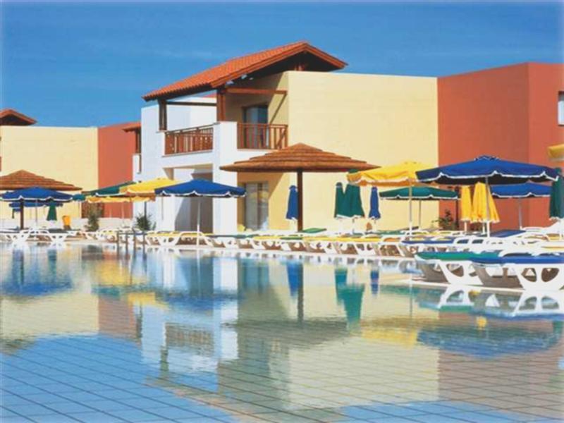 Complex Atlantica Panthea 4*